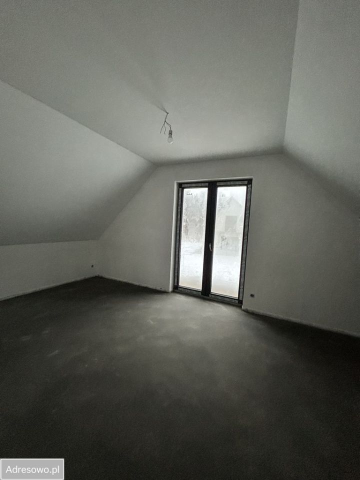 dom wolnostojący, 4 pokoje Nowe Grabie. Zdjęcie 11