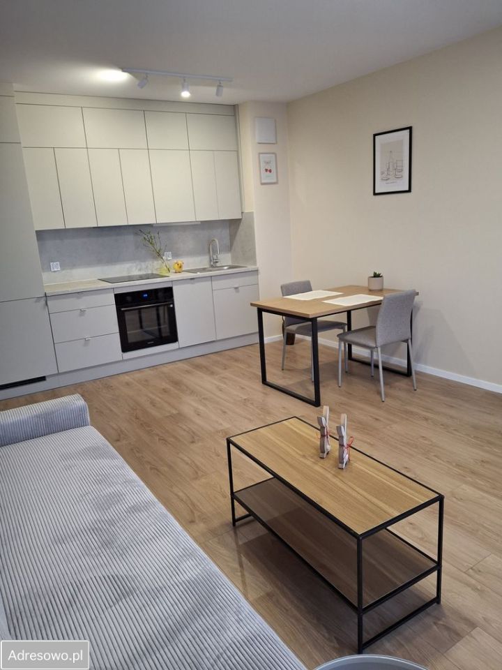 Mieszkanie 2-pokojowe Gdynia Chwarzno-Wiczlino, ul. Jana Kazimierza. Zdjęcie 1