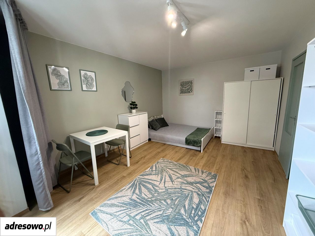 Mieszkanie 3-pokojowe Wrocław Śródmieście, pl. Grunwaldzki. Zdjęcie 2