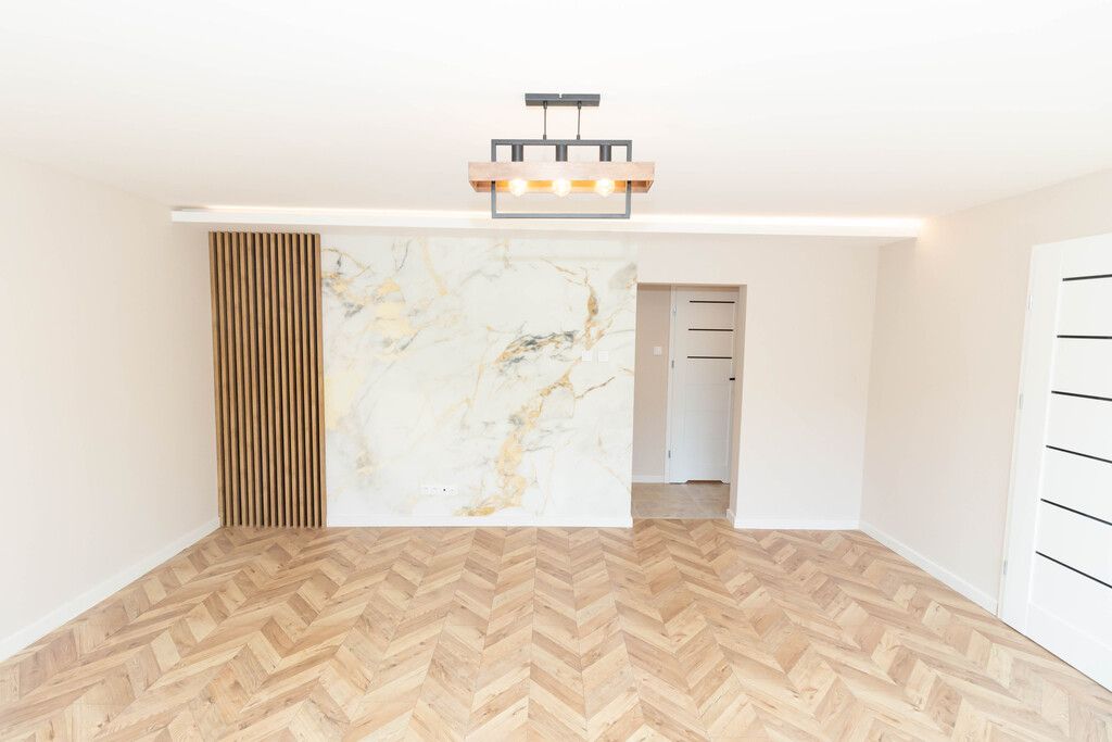 Mieszkanie 3-pokojowe Ostrowiec Świętokrzyski, ul. Iłżecka. Zdjęcie 2