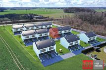 dom szeregowy, 5 pokoi Ustronie Morskie, ul. Polna