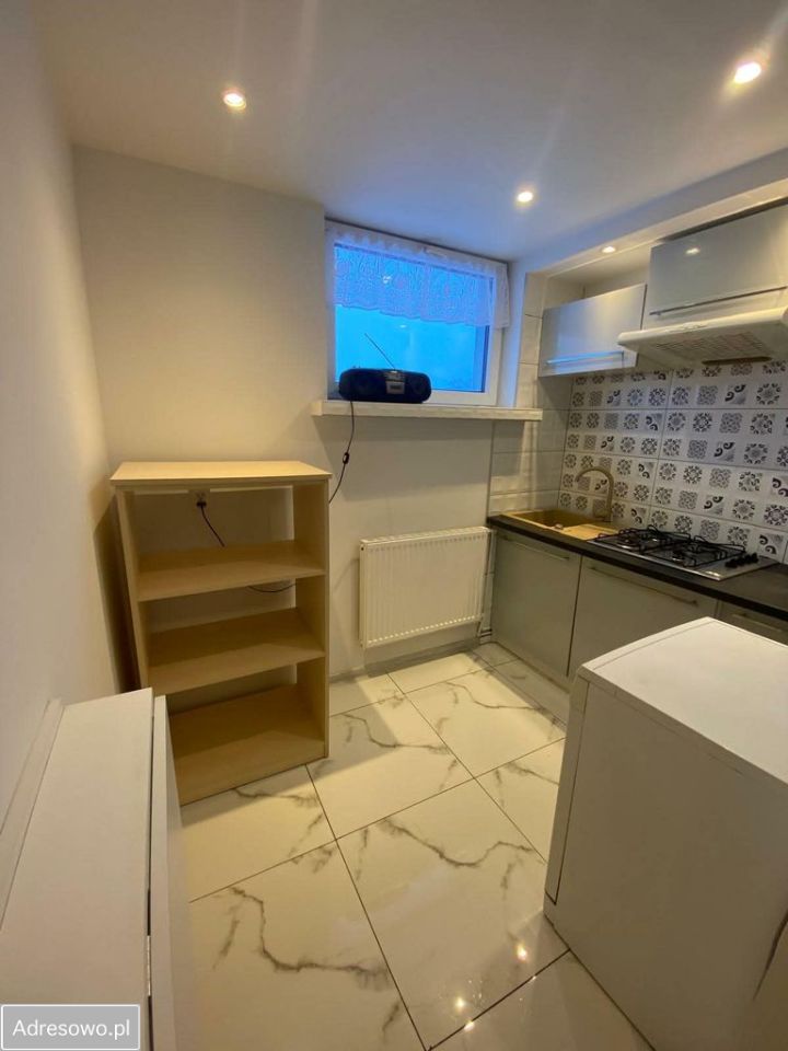 Mieszkanie 1-pokojowe Krasne. Zdjęcie 3