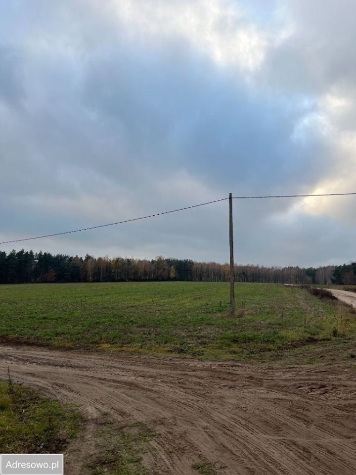 Działka budowlana Łąkie. Zdjęcie 4