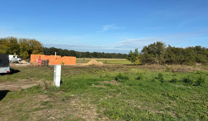 Działka budowlana Skoki