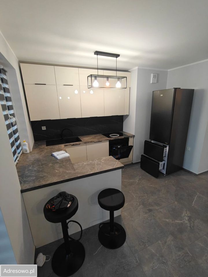 Mieszkanie 3-pokojowe Katowice Brynów, ul. Ceglana. Zdjęcie 2