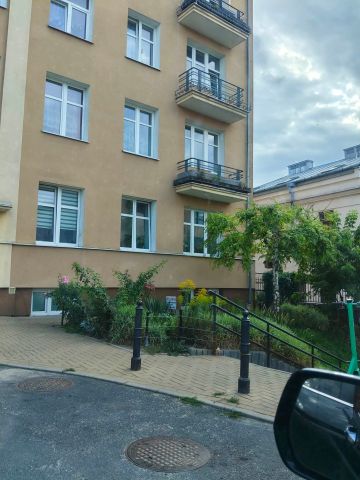 Mieszkanie 3-pokojowe Lublin Śródmieście, ul. Niecała. Zdjęcie 1