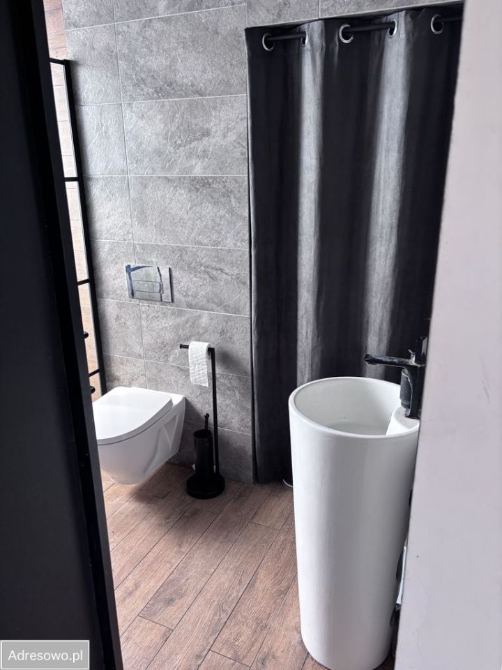 bliźniak, 4 pokoje Łomianki. Zdjęcie 14