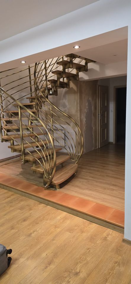 dom wolnostojący, 4 pokoje Tomaszów Lubelski, ul. Mickiewicza. Zdjęcie 10