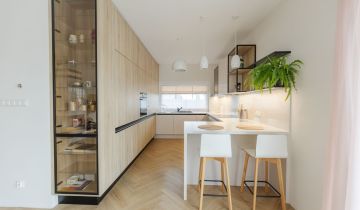 dom wolnostojący, 4 pokoje Izbica