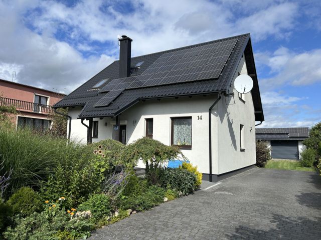 dom wolnostojący, 5 pokoi Szymbark, Rzemieślnicza. Zdjęcie 1