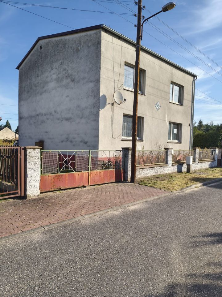 dom wolnostojący, 4 pokoje Lubliniec Centrum, ul. Północna. Zdjęcie 4