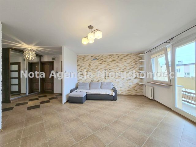 Mieszkanie 3-pokojowe Kamienna Góra. Zdjęcie 4