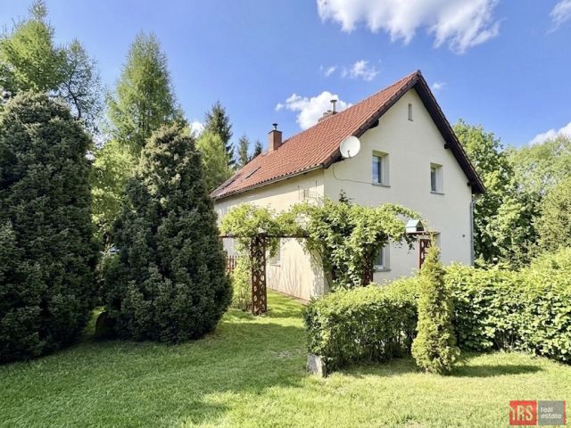 dom wolnostojący, 5 pokoi Wojciechów. Zdjęcie 3