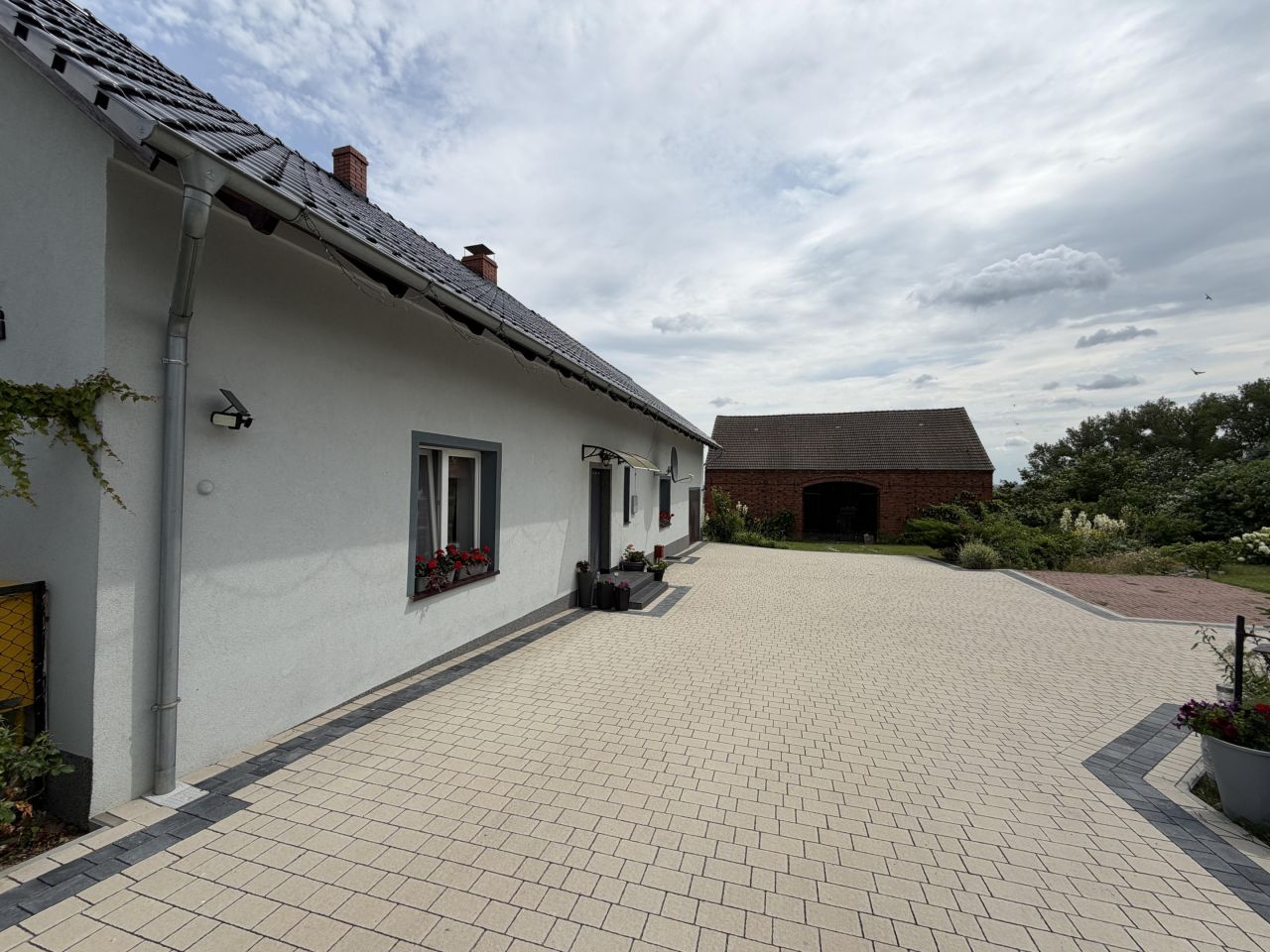 dom wolnostojący, 5 pokoi Bodzów. Zdjęcie 4