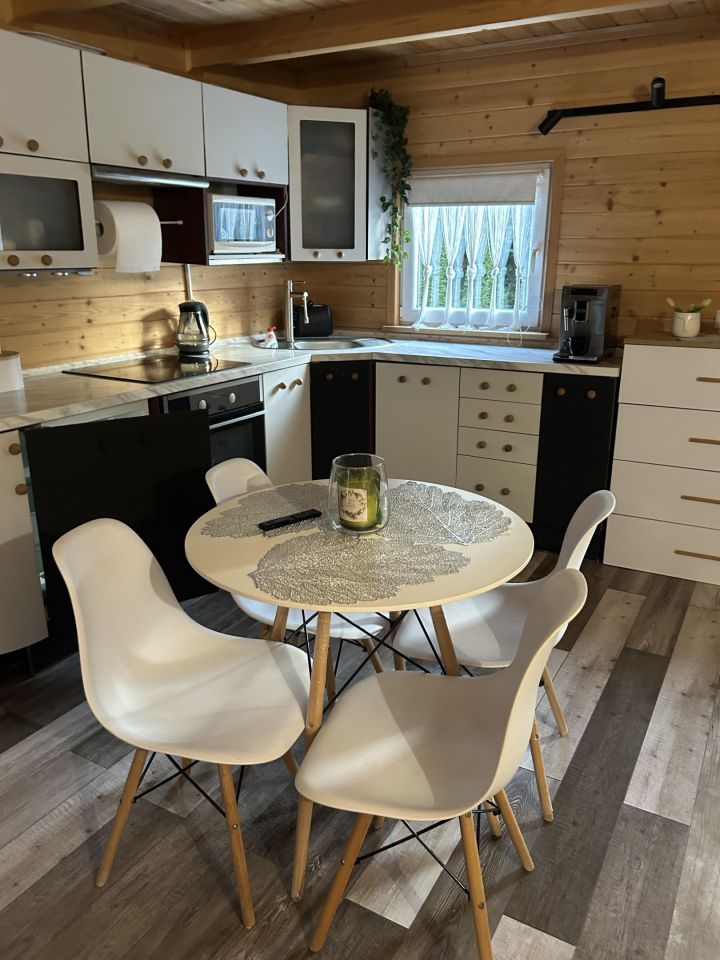 dom wolnostojący, 5 pokoi Brenna Bukowa, ul. Armii Krajowej. Zdjęcie 31