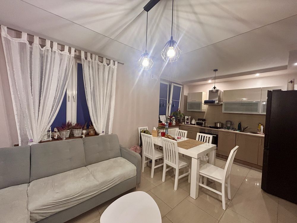 Mieszkanie 2-pokojowe Dąbrowa Górnicza Reden , ul. Cypriana Kamila Norwida. Zdjęcie 2