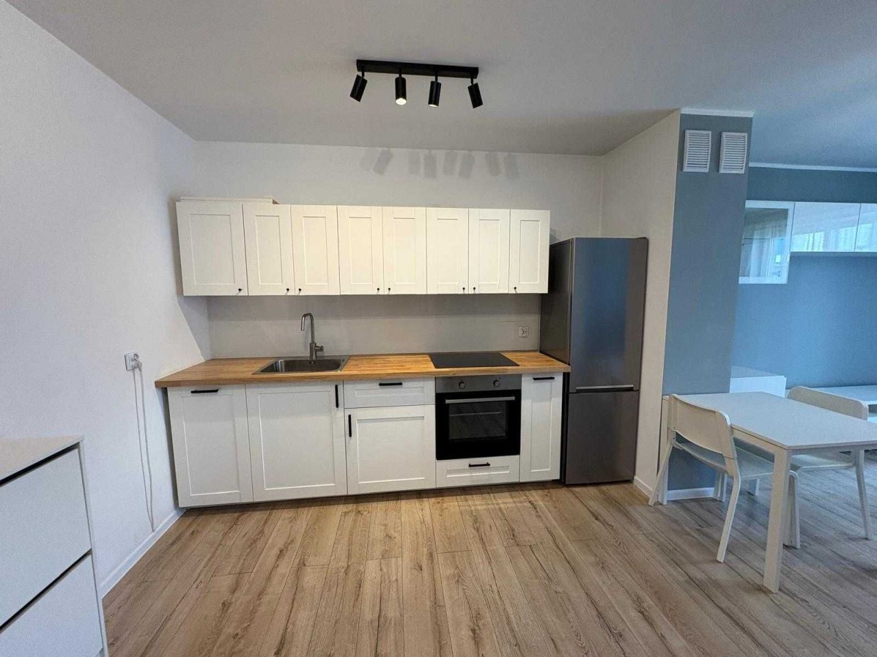 Mieszkanie 1-pokojowe Mikołów Reta Śmiłowicka. Zdjęcie 4