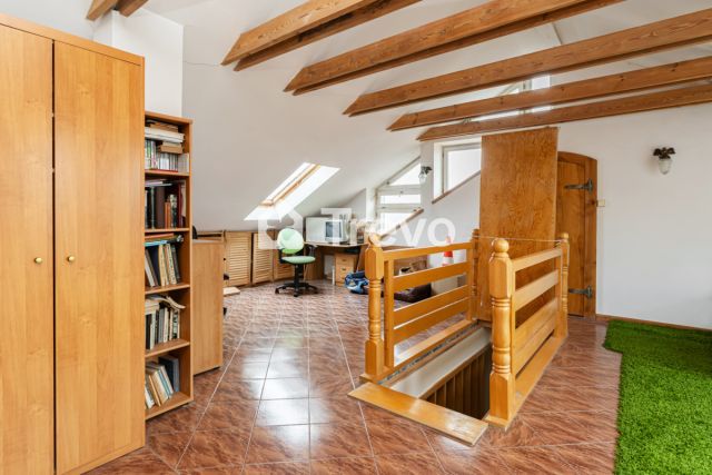 dom szeregowy, 8 pokoi Gdańsk Chełm, ul. prof. Romana Lipowicza. Zdjęcie 23