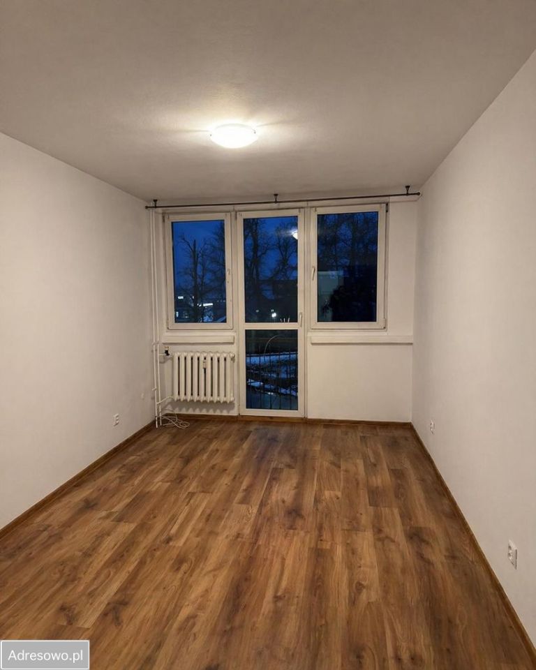 Mieszkanie 3-pokojowe Lubań Centrum, pl. Stefana Okrzei. Zdjęcie 2