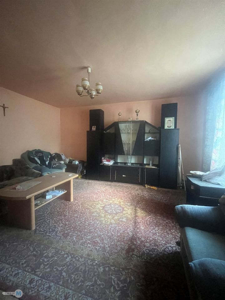 dom wolnostojący, 2 pokoje Galów. Zdjęcie 2