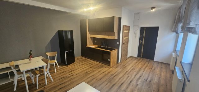 Mieszkanie 3-pokojowe Katowice Załęże, ul. Gliwicka. Zdjęcie 1