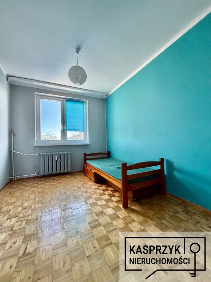 Mieszkanie 3-pokojowe Krosno, ul. Bohaterów Westerplatte. Zdjęcie 4