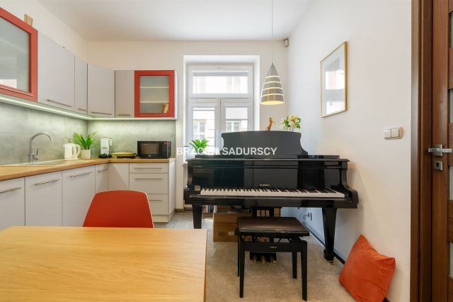 Mieszkanie 2-pokojowe Kraków Stare Miasto, ul. Kątowa. Zdjęcie 3