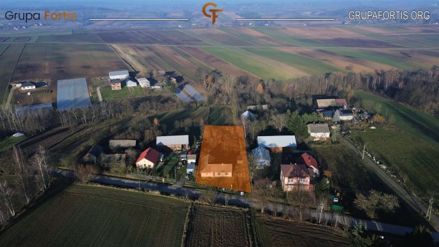 dom wolnostojący, 2 pokoje Dodów. Zdjęcie 3