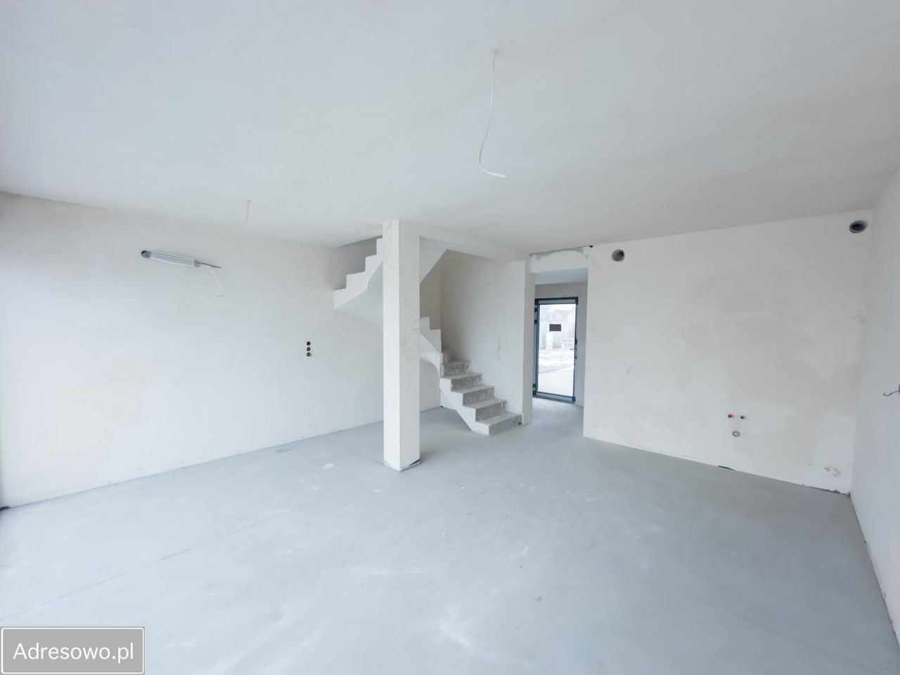 bliźniak, 4 pokoje Zielniczki. Zdjęcie 5