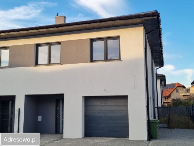 dom wolnostojący, 5 pokoi Legnica, ul. Ciepła. Zdjęcie 1