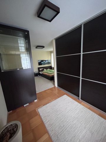 dom wolnostojący Łask, ul. Gabriela Narutowicza. Zdjęcie 5