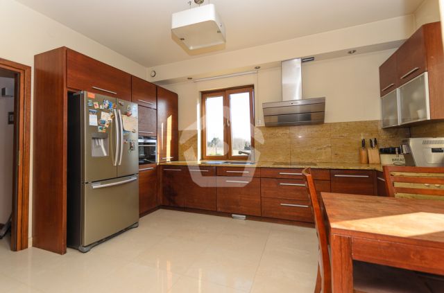 dom wolnostojący, 6 pokoi Rzeszów Budziwój, ul. Eugeniusza Kwiatkowskiego. Zdjęcie 2