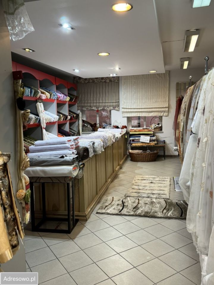 kamienica, 7 pokoi Jelenia Góra Centrum, ul. Marii Konopnickiej. Zdjęcie 11