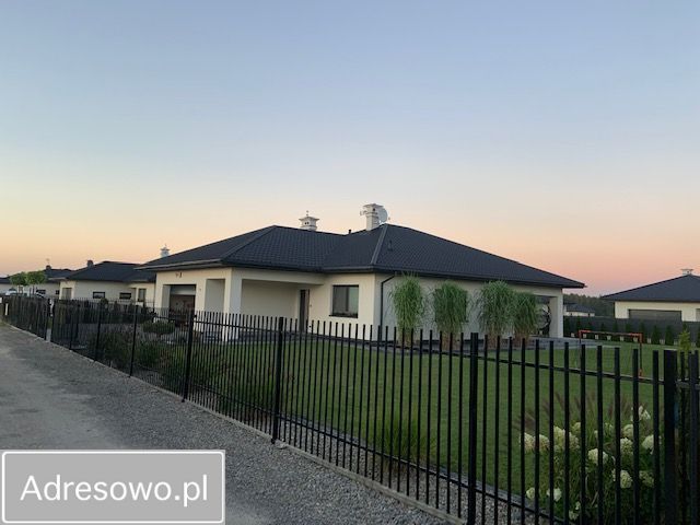 dom wolnostojący, 5 pokoi Małęczyn, ul. Radomska