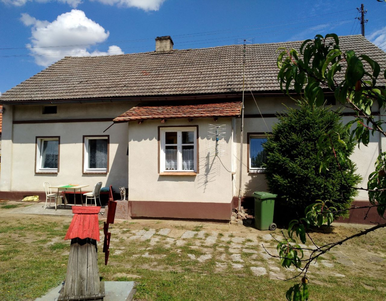 dom wolnostojący, 4 pokoje Buszkowice Małe