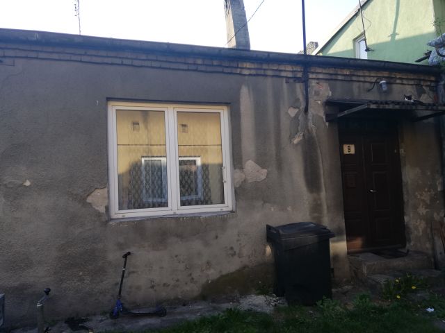 dom wolnostojący Żarki, ul. Berka Joselewicza. Zdjęcie 1