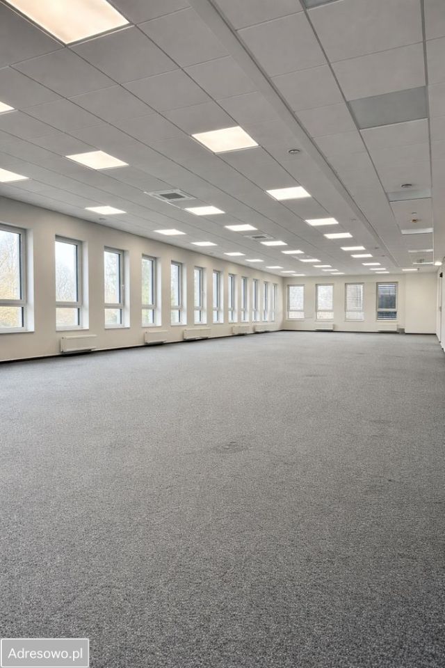 Biuro Warszawa Wawer, ul. Zwoleńska. Zdjęcie 3