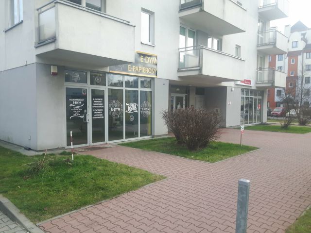 Lokal Kraków Kurdwanów, ul. Marii i Bolesława Wysłouchów. Zdjęcie 1