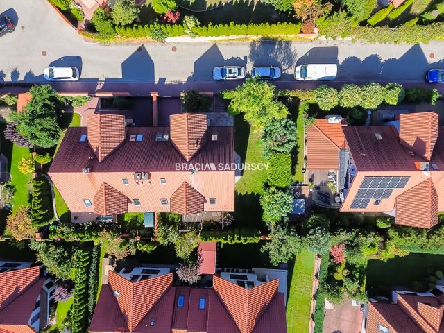 bliźniak, 4 pokoje Batowice. Zdjęcie 31
