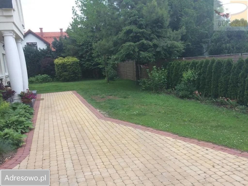 dom wolnostojący, 5 pokoi Brwinów, ul. Biskupicka. Zdjęcie 16