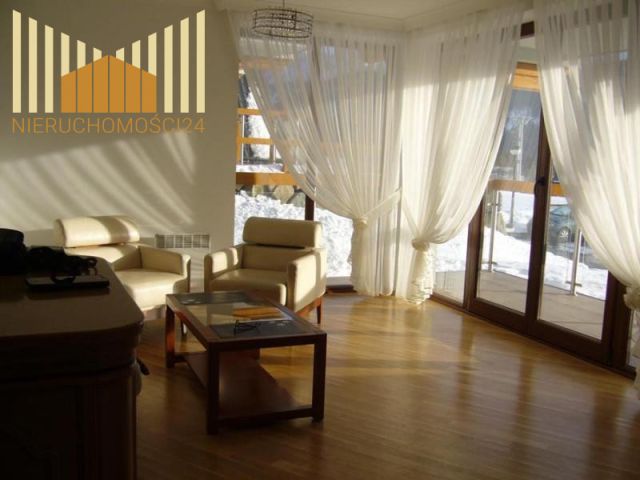 Mieszkanie 3-pokojowe Kościelisko, ul. Królewska. Zdjęcie 2