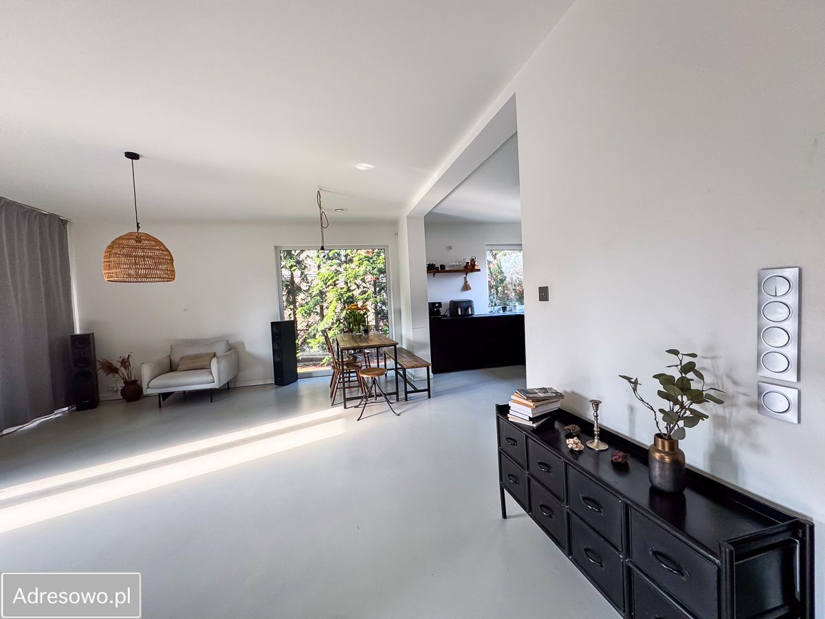 dom wolnostojący, 5 pokoi Międzyborów. Zdjęcie 14