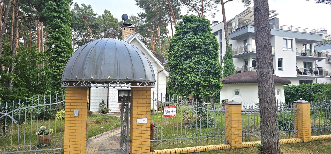 dom wolnostojący, 4 pokoje Pobierowo, ul. Ciechanowska. Zdjęcie 3