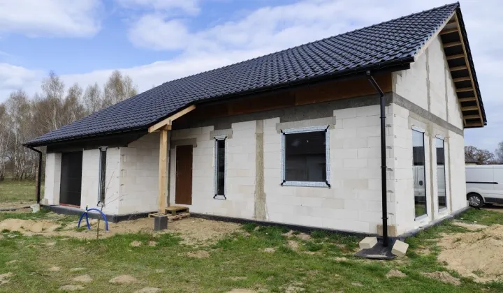 dom wolnostojący, 3 pokoje Kiczarowo