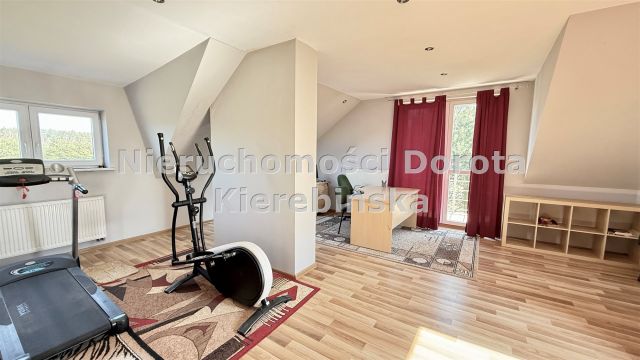 dom wolnostojący, 5 pokoi Swolszewice Duże. Zdjęcie 24