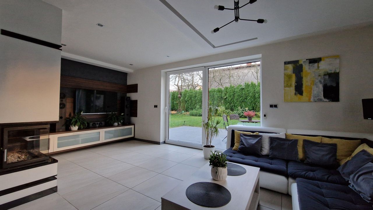 dom wolnostojący, 5 pokoi Jaworze Jaworze Górne, ul. Brzoskwiniowa. Zdjęcie 4