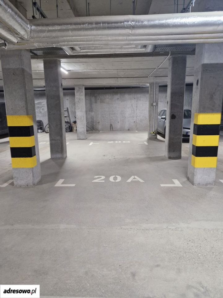Garaż/miejsce parkingowe Gniezno, ul. Witolda Gombrowicza. Zdjęcie 2