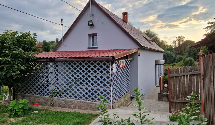 dom wolnostojący, 3 pokoje Wolbromów