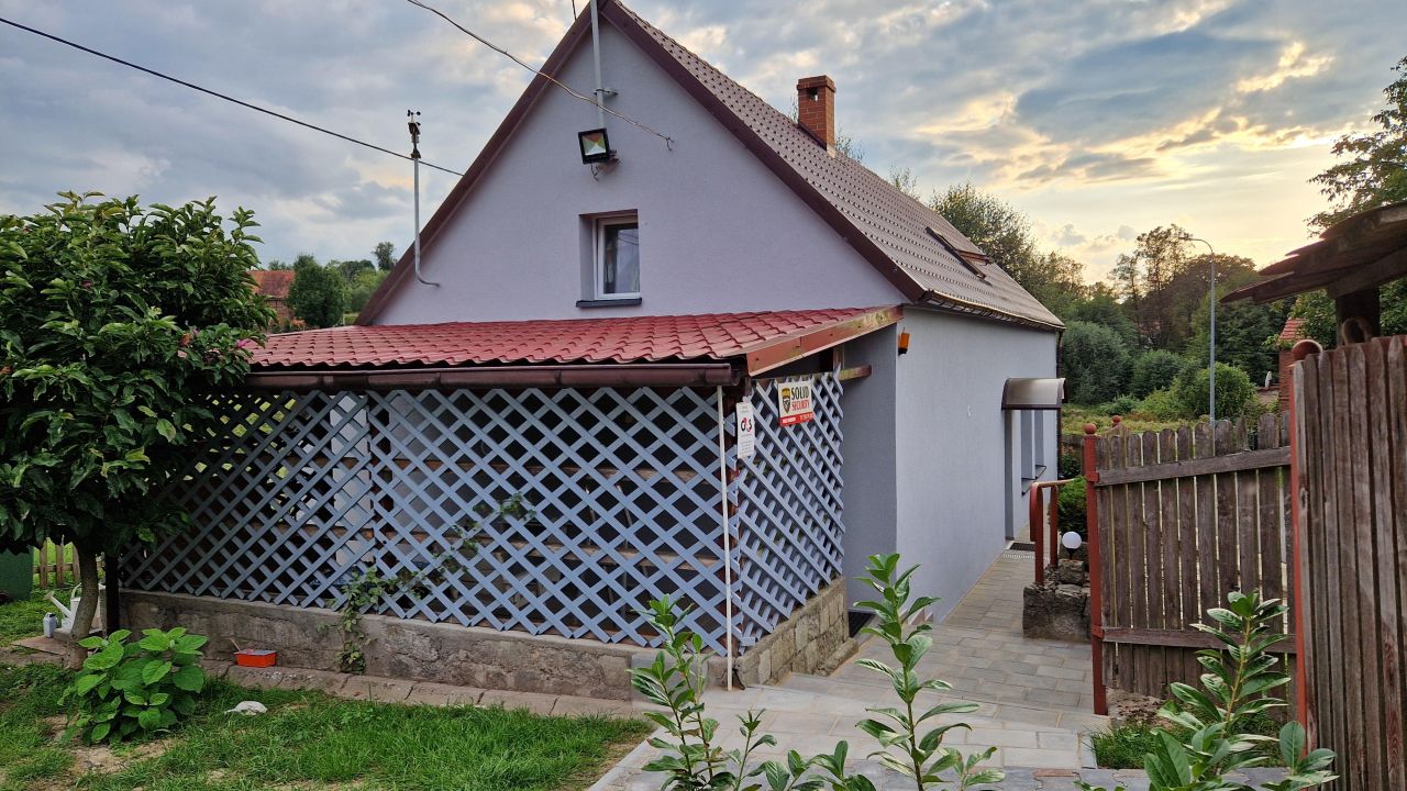 Dom – Wolbromów, powiat lwówecki