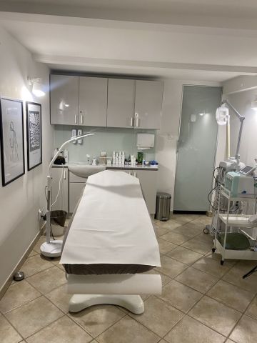 Lokal Warszawa Śródmieście, ul. Sienna. Zdjęcie 1